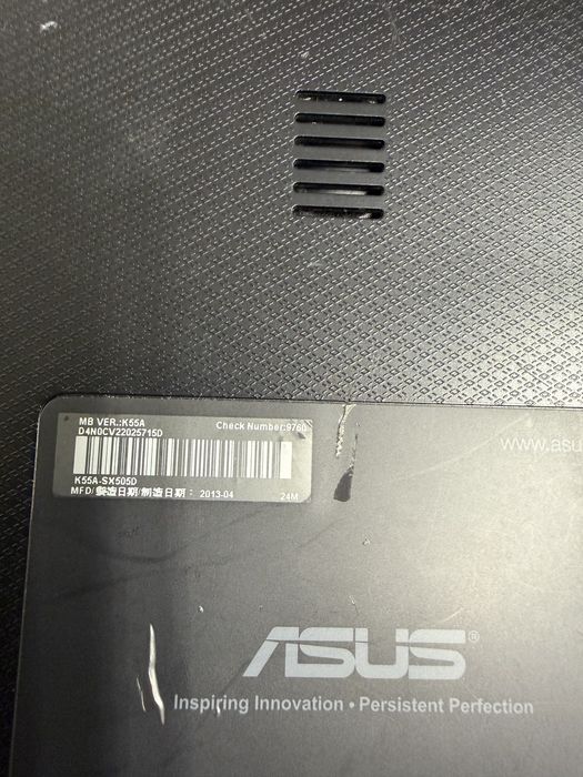 Vand laptop ASUS
