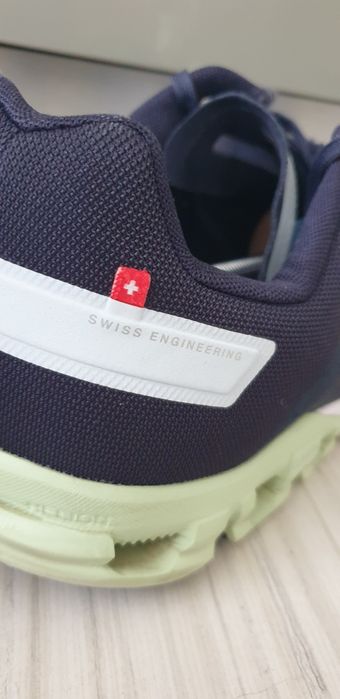 On Cloud Swiss Engineering / 47/31см UK 11.5 ОРИГИНАЛ! Мъжки Маратонки