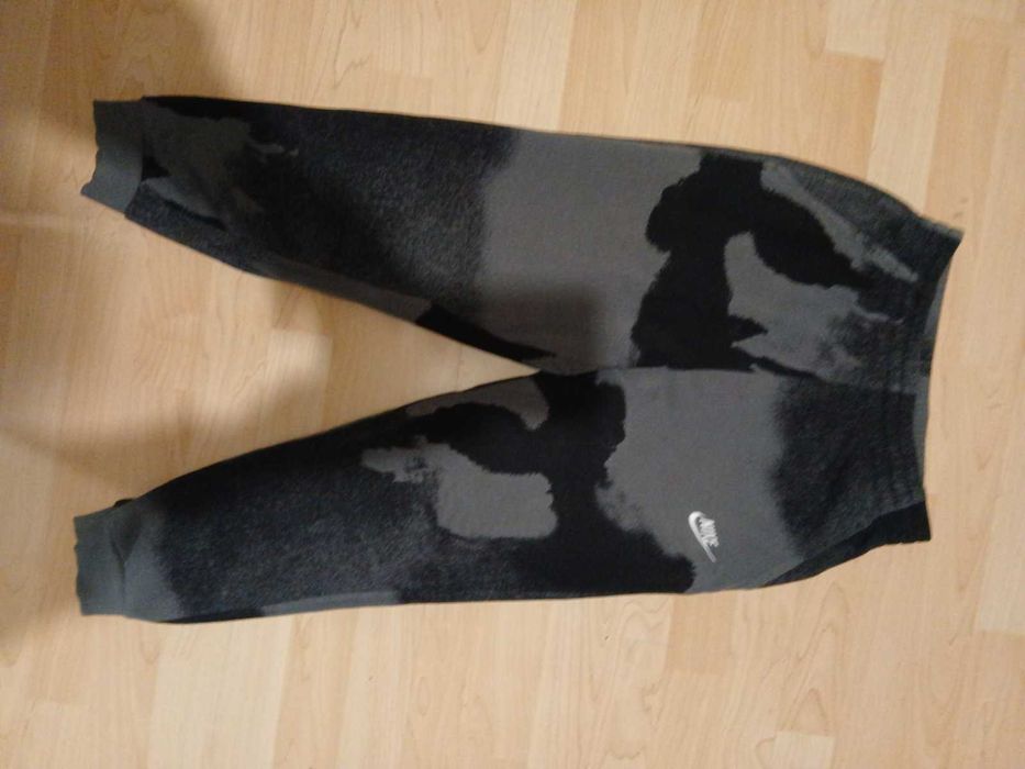 Nike долнище L (147-158)