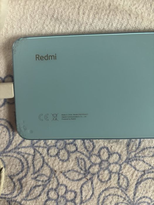 Телефон Redmi Note 12