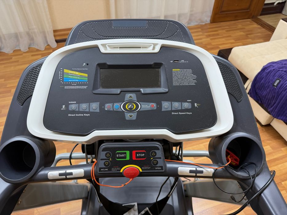 Беговая дорожка HOUSEFIT SPIRO 20 iRun