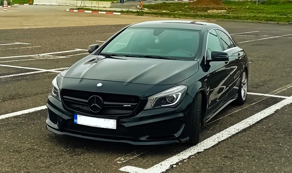 Autoturism Mercedes CLA pachet AMG