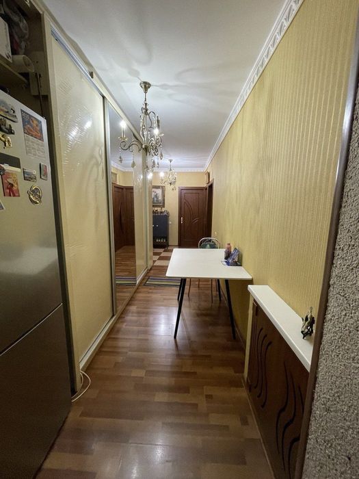 Квартира на Ц6-Налоговая 2/3/4 общ пл.60м/77 серия