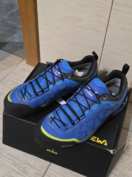 Ghete de munte , trekking, diverse marimi barbati femei, noi