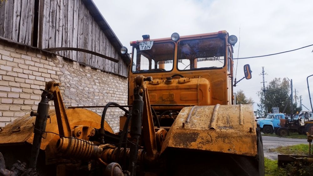 Продам К 701 двигатель ЯМЗ 240