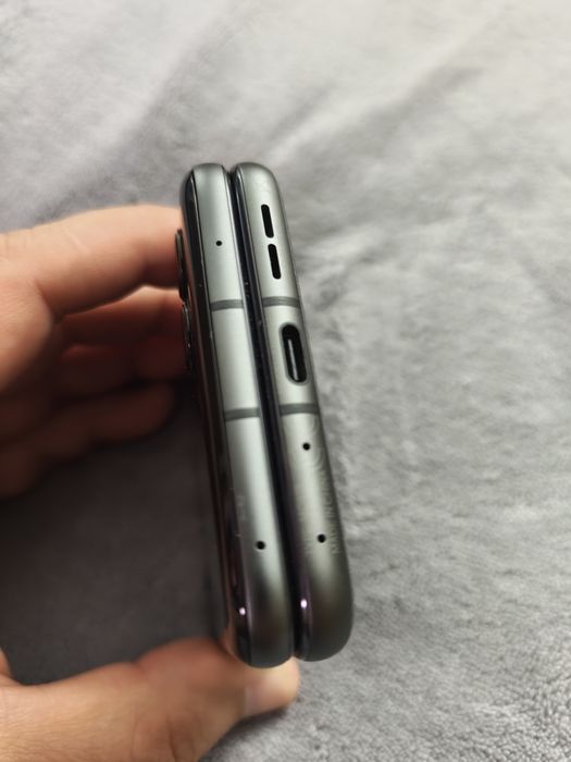 Motorola Razr 50 256&8 GB Grey dual SIM