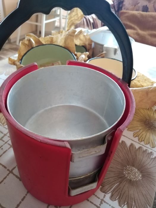 Сервизи, чашки, купички, тенджерка