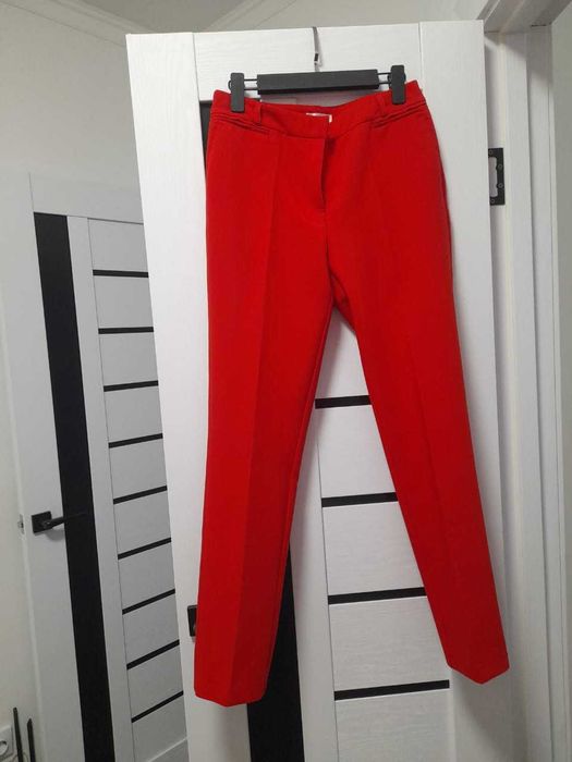 Продам брюки 10000 тг.