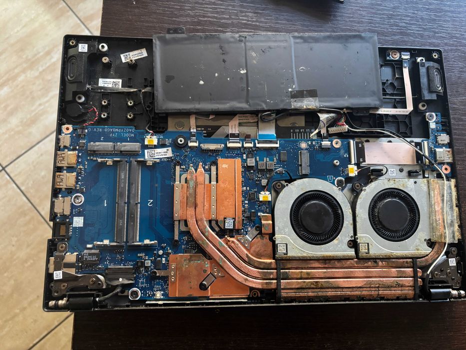 Laptop Acer Nitro V15  Model  N23Q22  An 2025 - DEFECT