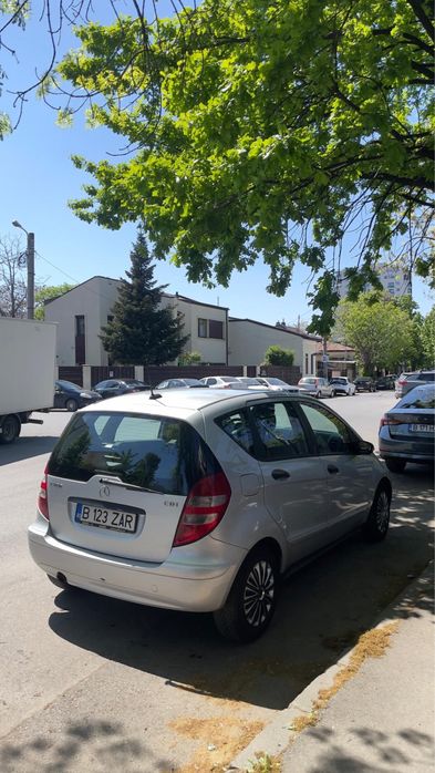Mercedes benz A180