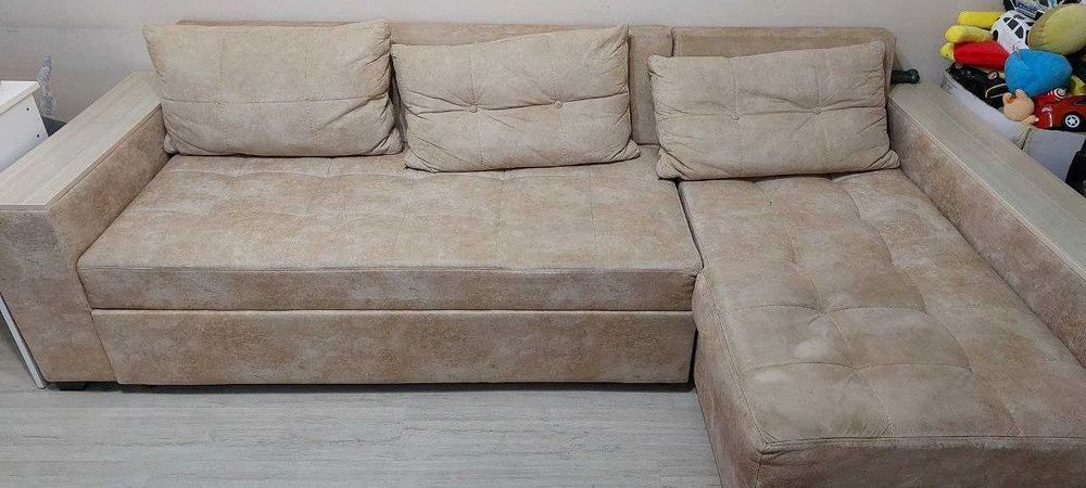 Продается Диван угловой модель Дельфин