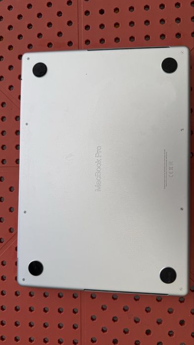Macbook pro m1 на чипе м1 pro