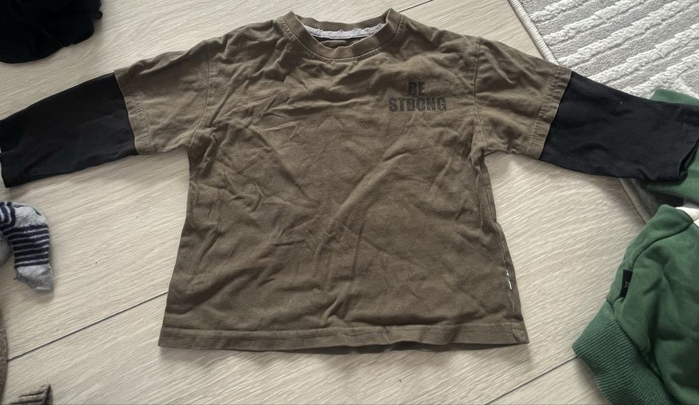 Продам детские вещи