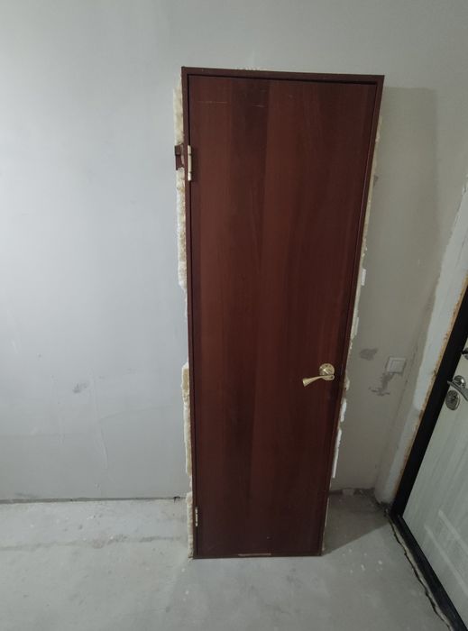 Межкомнатные двери б/у