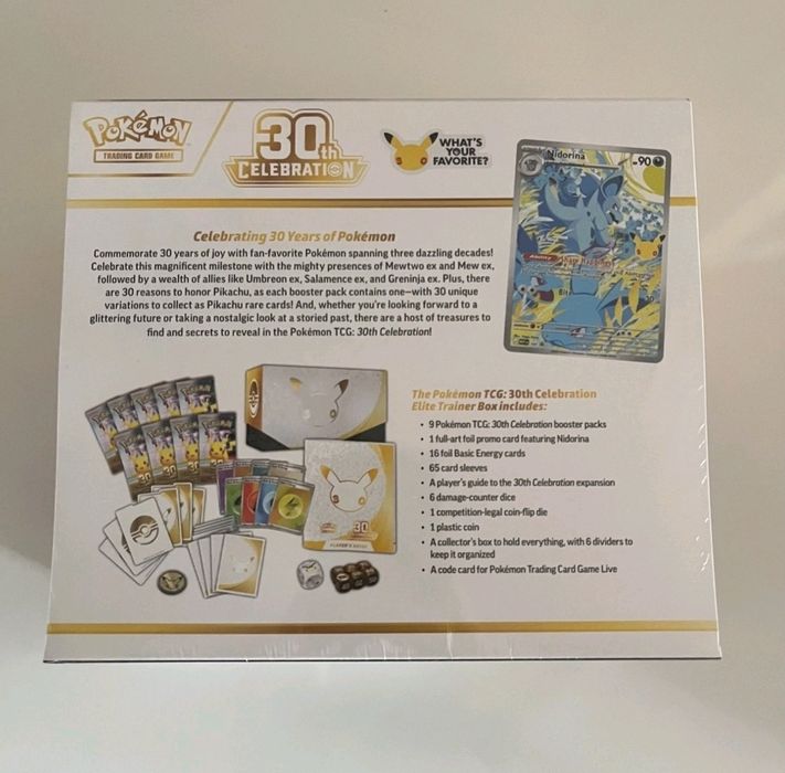 Pokemon 30th Cellebration ETB