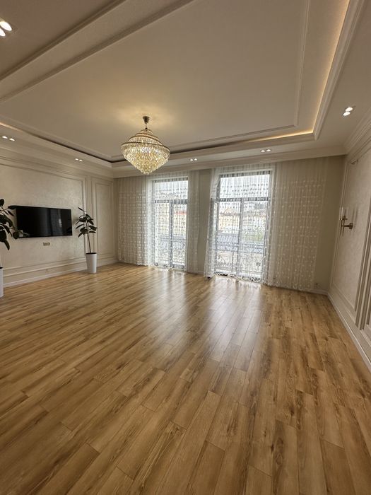 Продаётся коттедж 6 комнат тинчлик с мебелью и техникой заезжай и живи