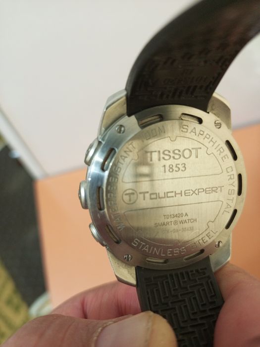 Кул соат сотилади, Швейцария. Тиссот ва Сертина. Оригинал.