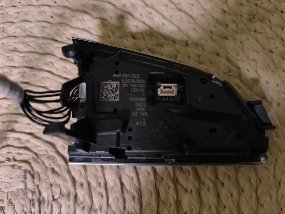 Бутони мултиволан AUDI B9/ B9.5 - A4, Q5, Q7, A3 и др.