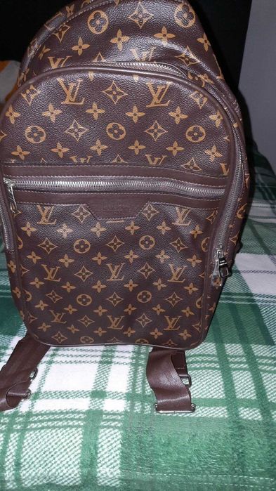 Gheozdan Louis Vuitton Nou
