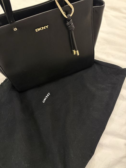 Чанта DKNY Mackenzie Tote