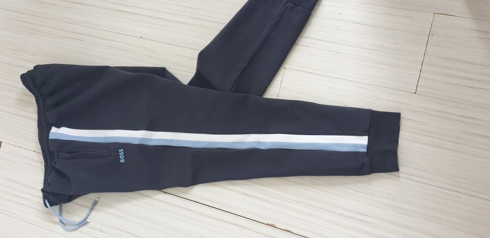 Hugo Boss Tracksuit Set  Mens Size L ОРИГИНАЛ! Мъжко Долнище!