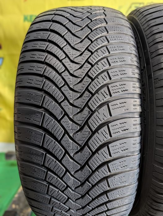 245/50RF18 Falken run flat 6,6-6,2mm stare foarte buna