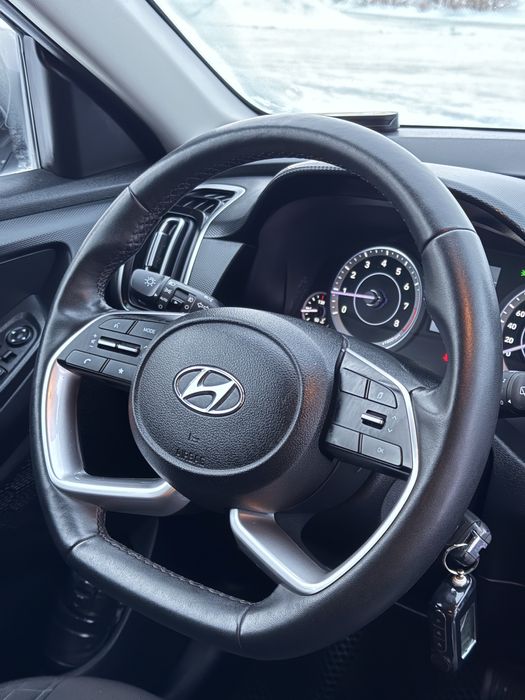 Продаю машину Хендай Крета