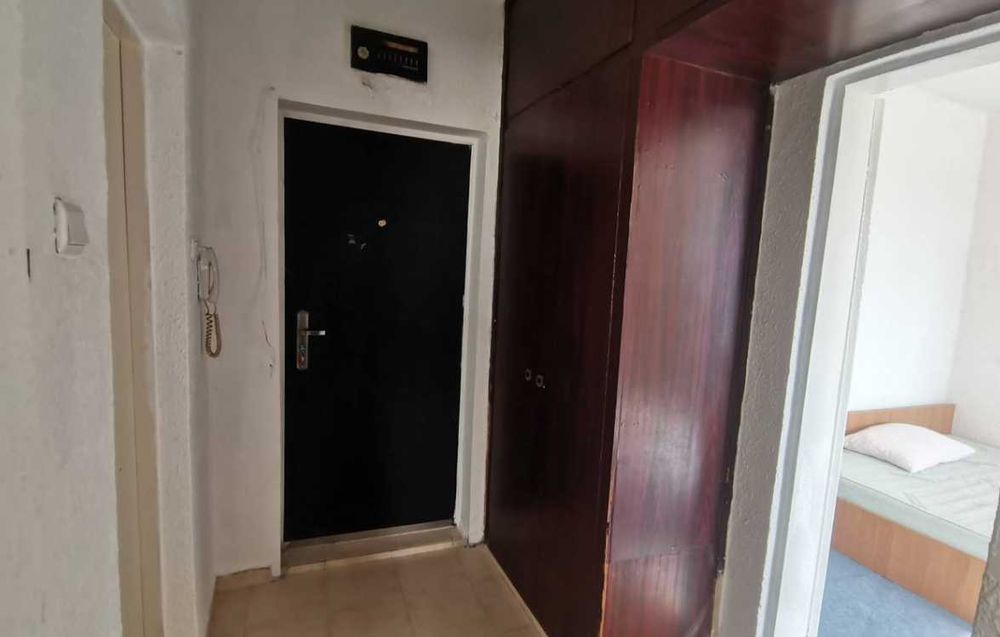 Дава се под наем Двустаен апартамент в Бургас, Меден рудник - зона А - 60 кв.м за 145 € - Снимка #10