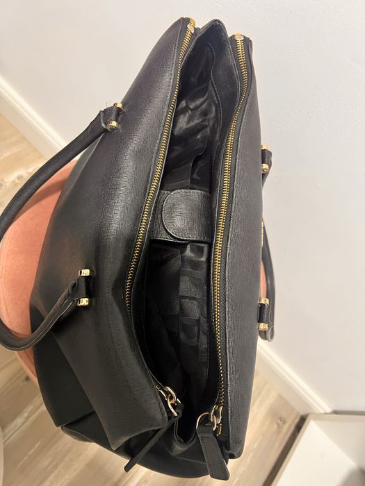 Poșetă neagră Furla