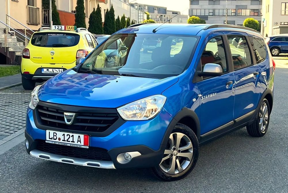Dacia Lodgy Garantie / Rate / Transport gratuit / Euro 6 /Dacia Lodgy Stepway