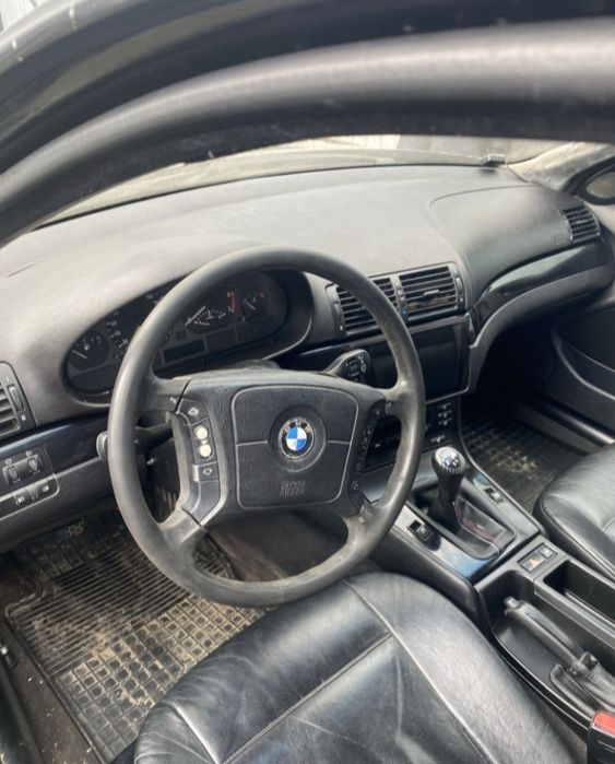 Продам срочно бмв е46