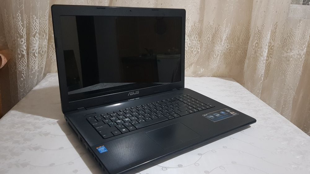 ASUS notebook realni oladigonla aloqaga chiqila narxini kelishamz