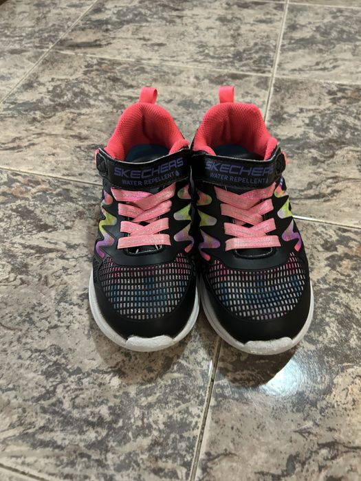 Маратонки sketchers 31номер