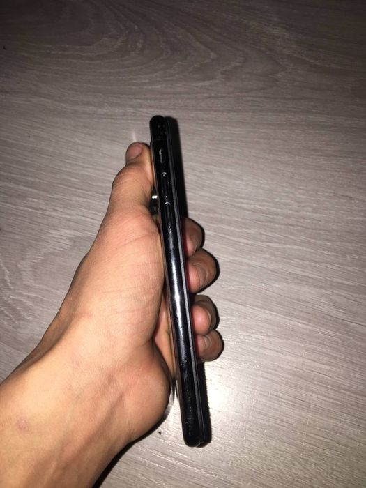 Ipxone X 64gb Feys ishlidi