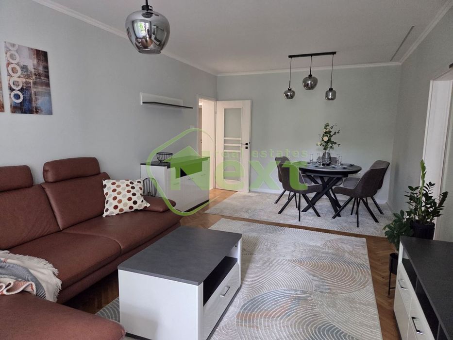 Дава се под наем Тристаен апартамент в София, Изток - 100 кв.м за 997.05 € - Снимка #2