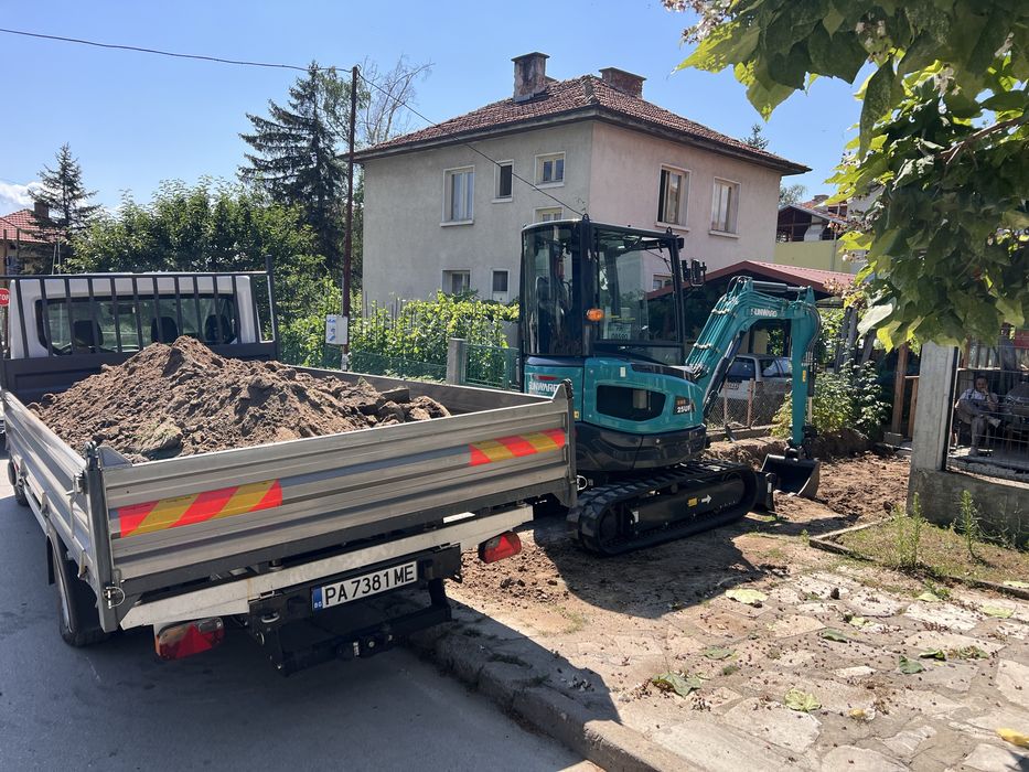 Багер 2.5т , самосвал 3.5 т, платформа 5.50м , 3.5т - 200€ машиносмяна