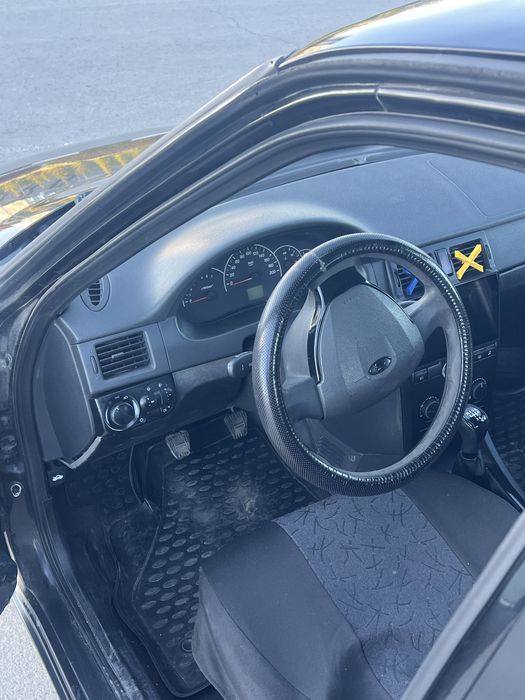 Lada Priora седан 2013