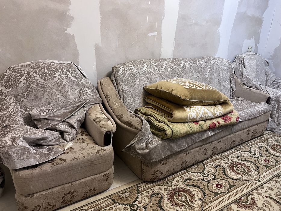 Кресло диван сатылады