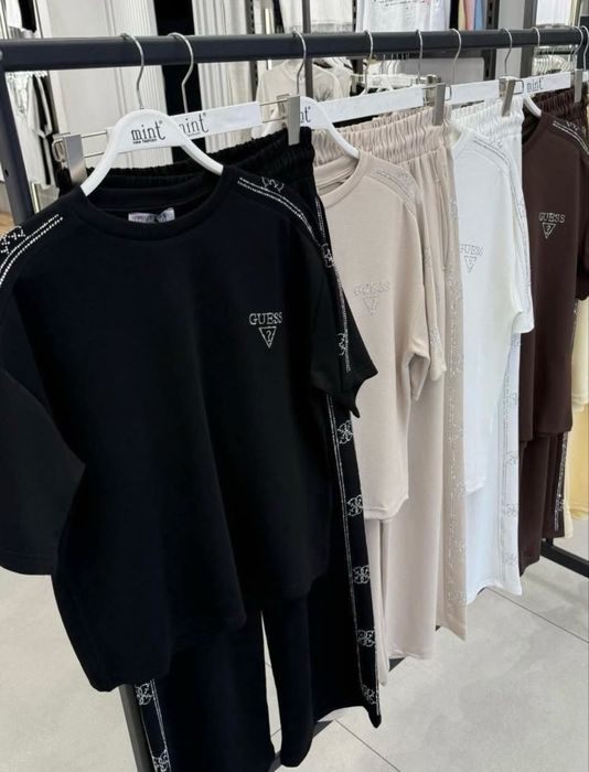 Черен дамски сет GUESS