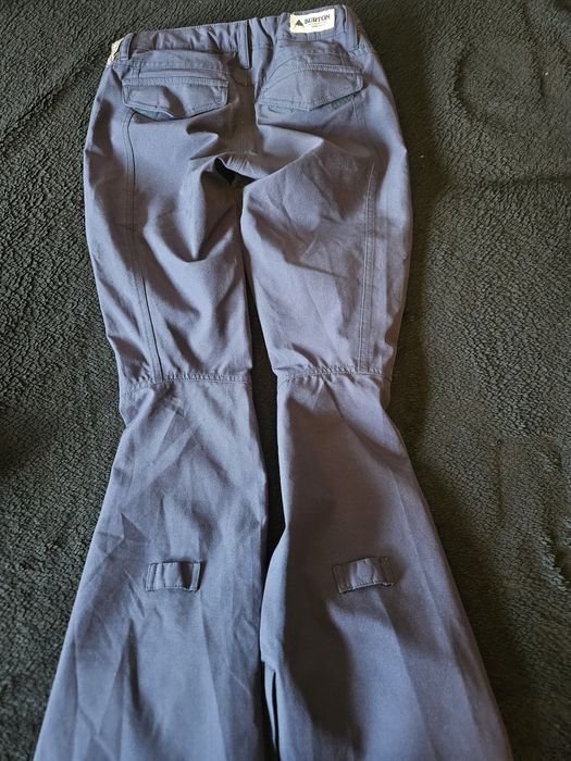 Pantaloni schi drumetie dama Burton XS
Pantaloni snowboard dama, Vida,