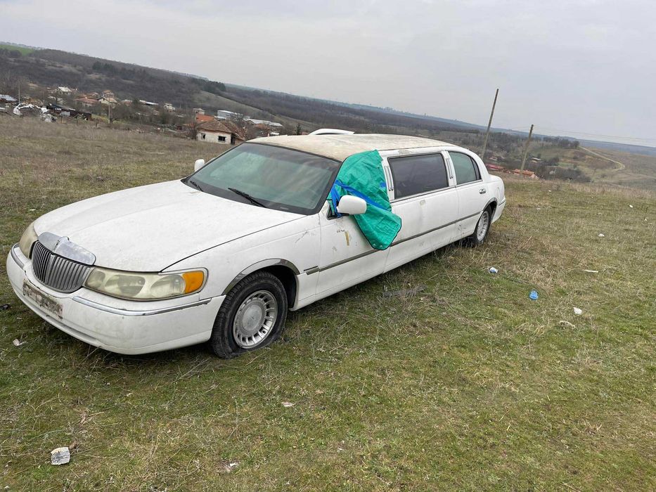 lincoln town car 4.6 лимозина на части линкълн таун кар лимузина