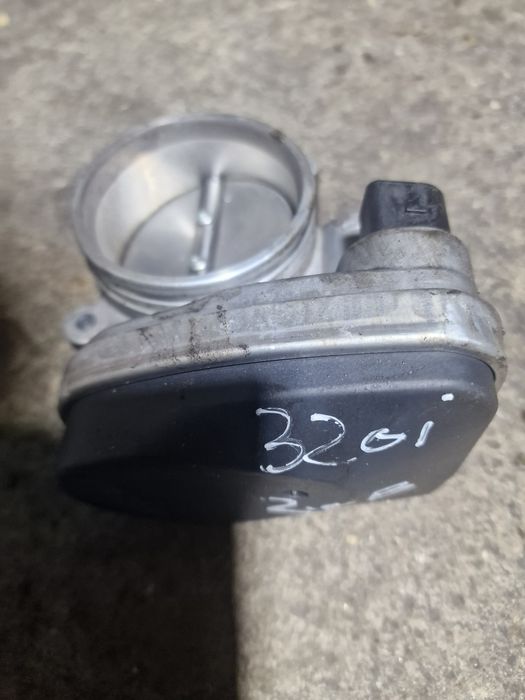 Clapeta acceleratie Bmw seria 3 E90 motor 2.0 benzina 150cp, N46B20B