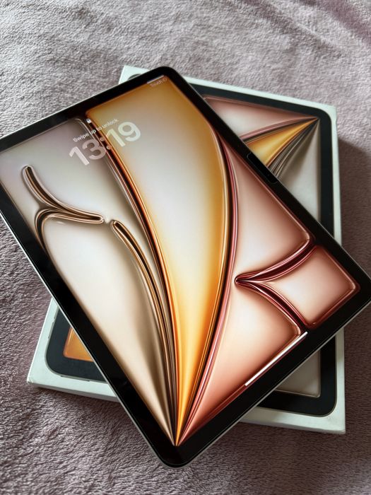 iPad Air 11-inch (M2) Wi-Fi + ПОДАРЪК