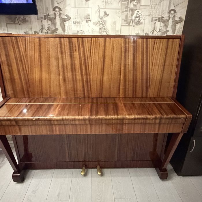 Продам пианино “Беларусь”