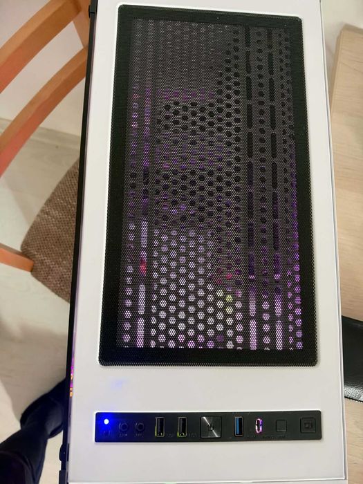 Gaming компютър (Amd Ryzen 7 5700X 8-core, 32gb RAM, RTX 4060 Ti 8gb, TUF Gaming B550 plus