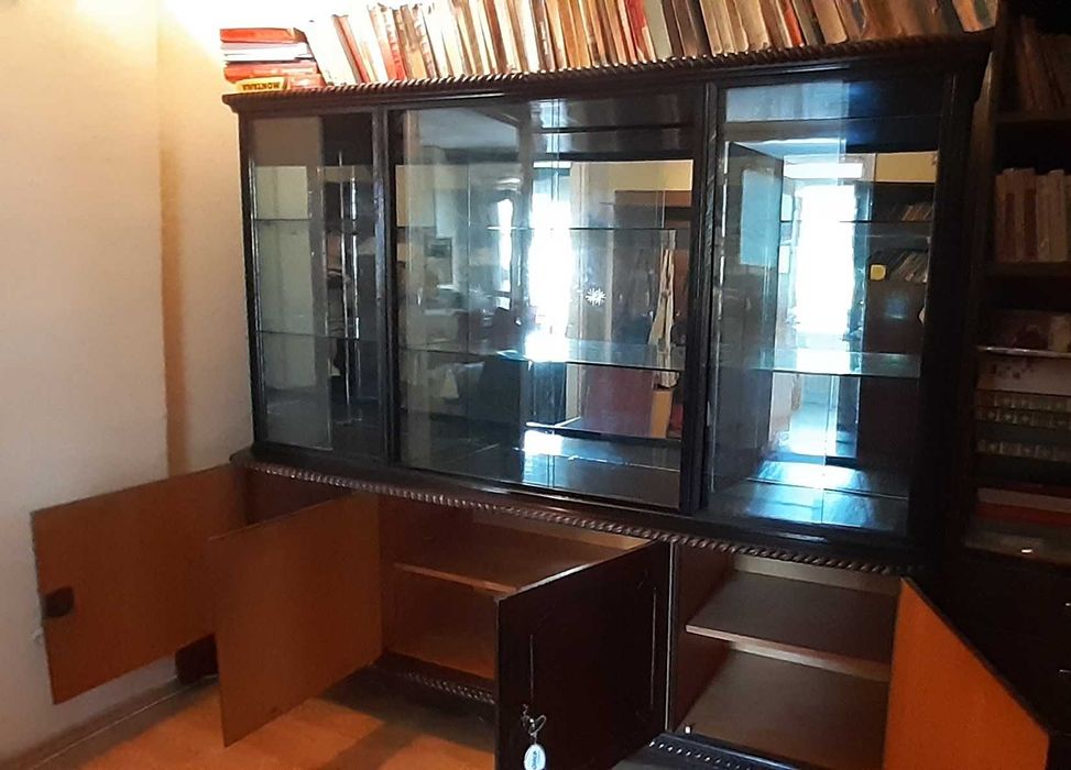 Vitrina veche tip Ruxandra