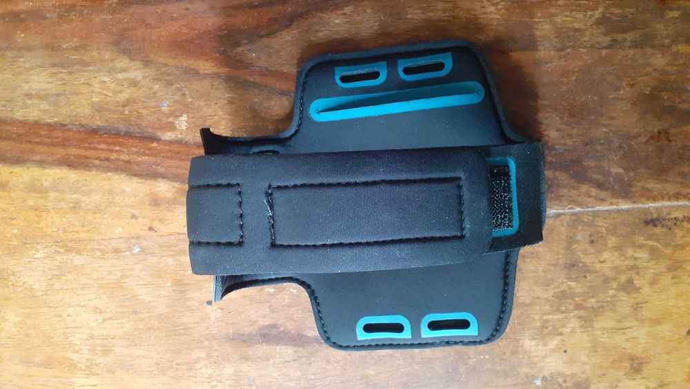 калъф за телефон с бутони за китка и ръка