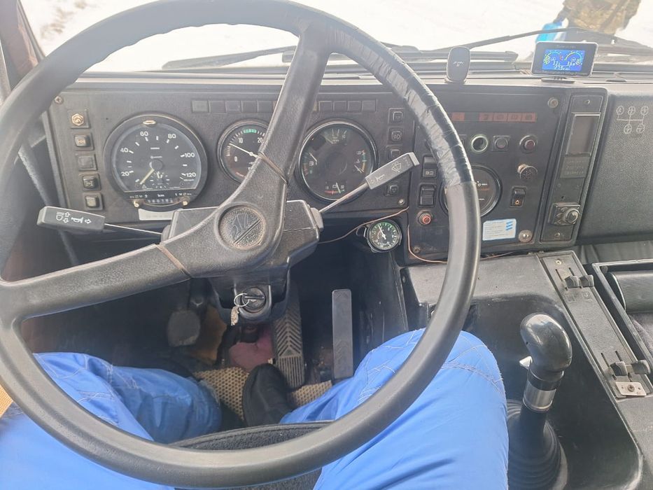 МАЗ 64229 продам