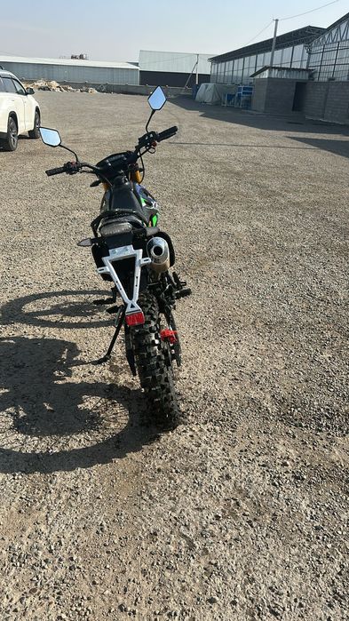 продажа эндуро   мотоциклы в новом состоянии,в коробке