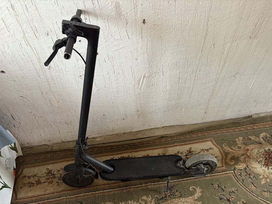 Электросамокат Xiaomi Mijia m365